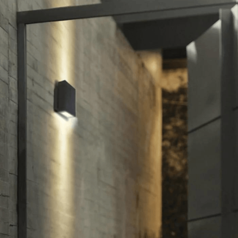 Arbotante Cuadrado 4W Negro Doble Disparo Uso Exterior - Wattko